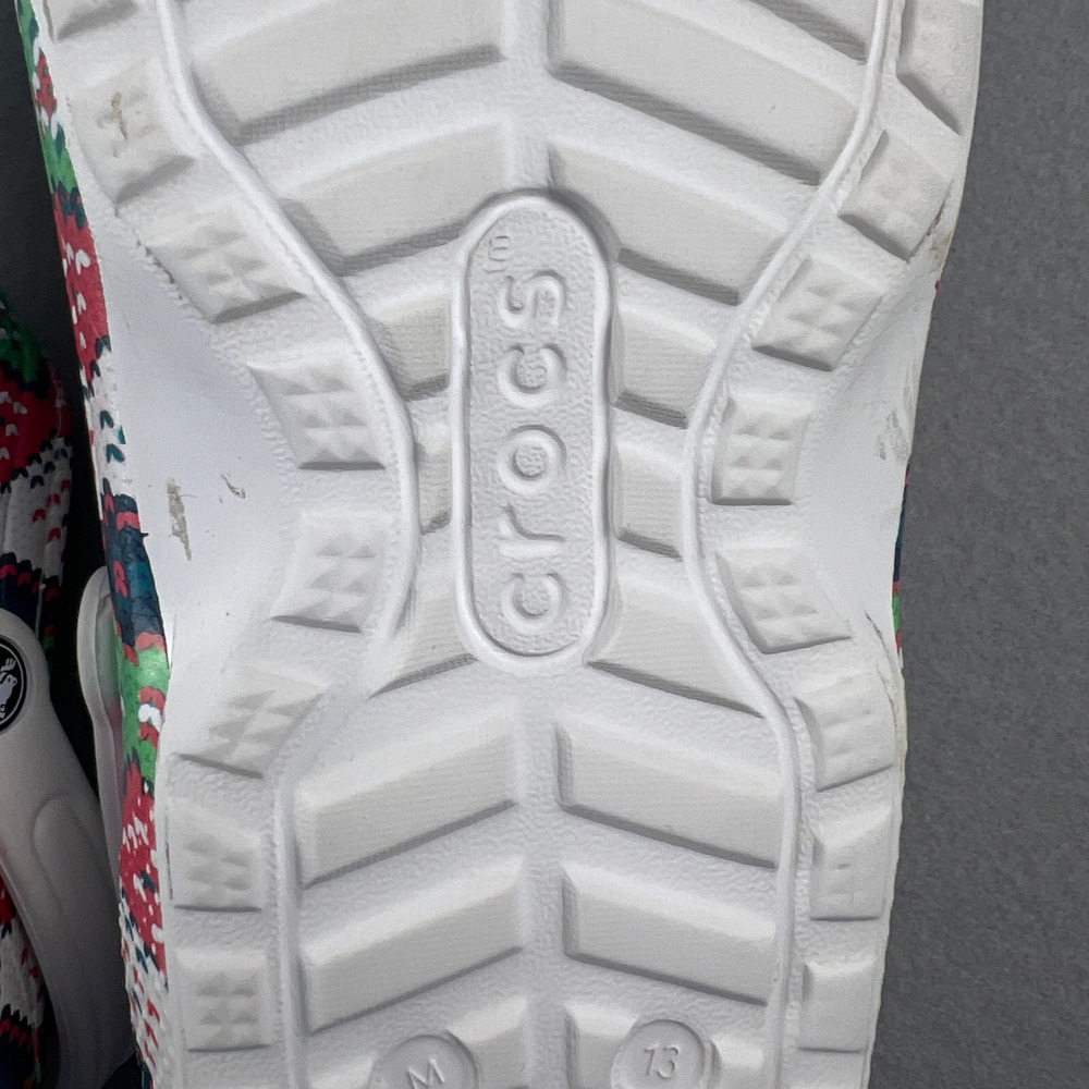 Crocs Classic Lined Clog Mens 13 White Fair Isle Holiday Christmas Pixel Jibbitz - Picture 5 of 16
